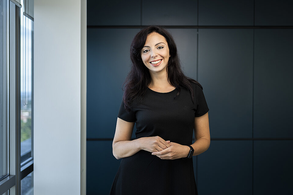 HOYNG ROKH MONEGIER: Arianna Cante