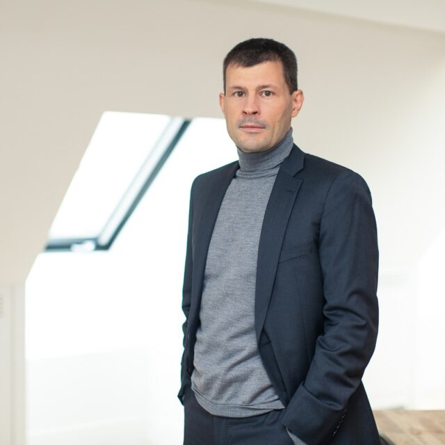 Wlodarczyk, Agnieszka Wlodarczyk Has Serious Problems With A Child Sad What She Confessed, He moved on, taking up a job teaching aspiring actors in berlin and salzburg fine arts universities.